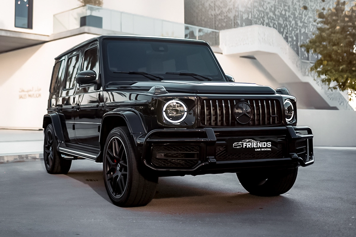 Аренда Мерседес AMG G63 с пакетом услуг «двойная ночь» 2023 в Дубае, ОАЭ