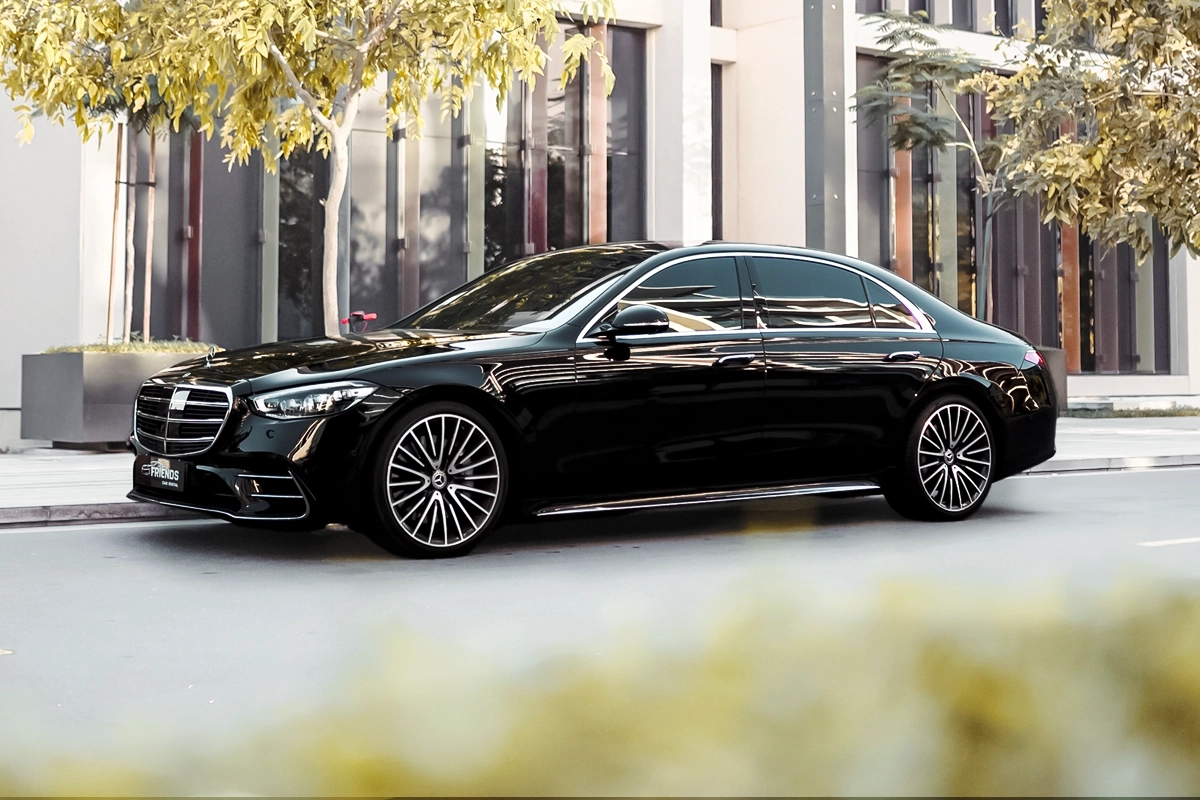 Аренда Мерседес S-Класс S500 в Дубае, ОАЭ